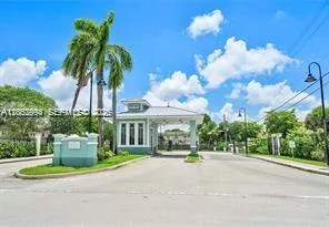 5333 NW 18th St # 3A, Lauderhill, FL 33313