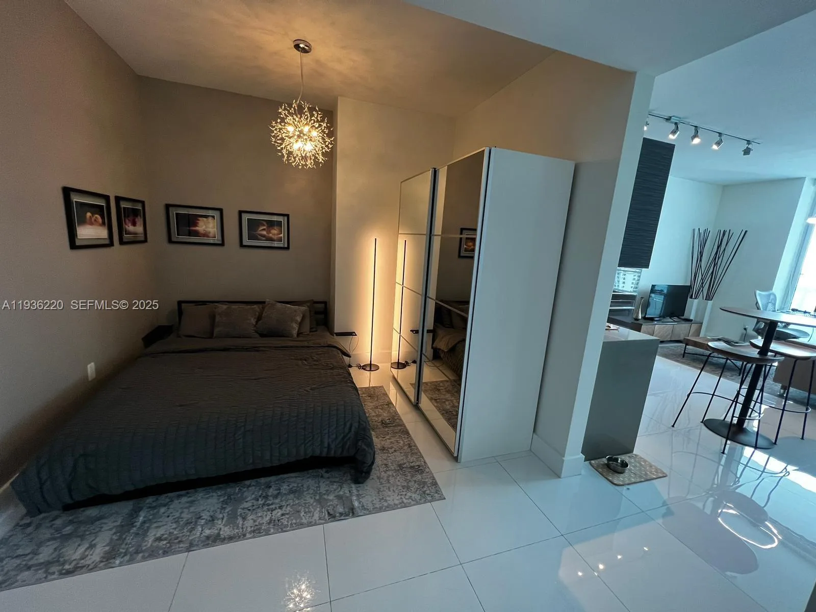 1080 Brickell Ave # 3605, Miami, FL 33131 photo 5