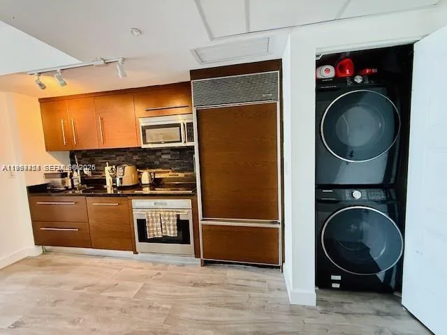 475 Brickell Ave # 4910, Miami, FL 33131