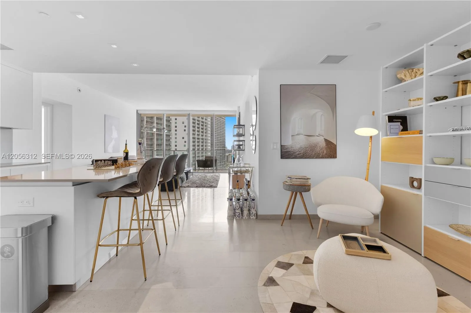 68 SE 6th St # 1907, Miami, FL 33131 photo 5