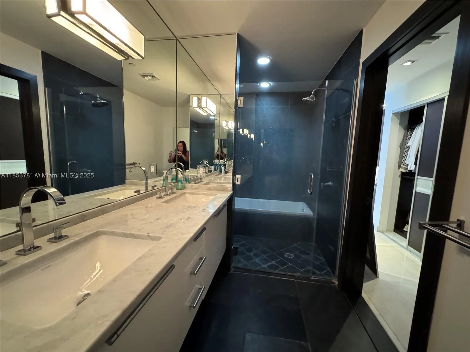 900 Biscayne Blvd # 4103, Miami, FL 33132 photo 12