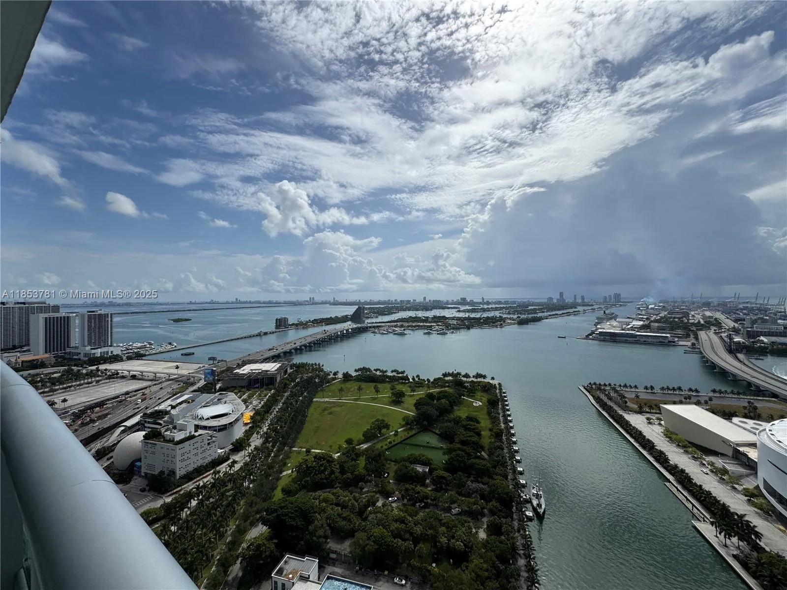 900 Biscayne Blvd # 4103, Miami, FL 33132 photo 13