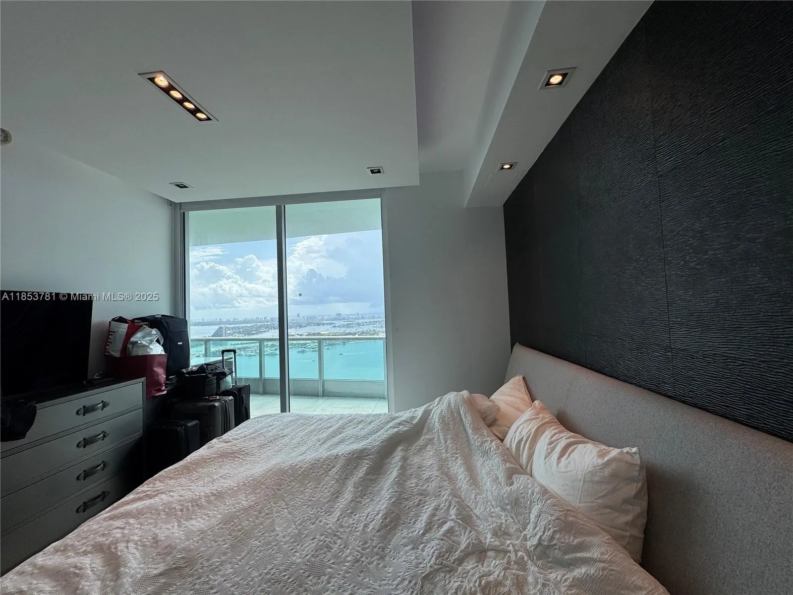 900 Biscayne Blvd # 4103, Miami, FL 33132 photo 7