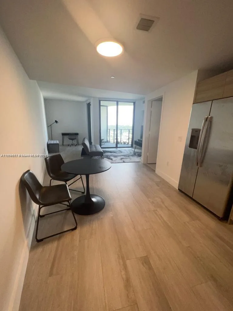 121 NE 34th St # 2014, Miami, FL 33137 photo 5
