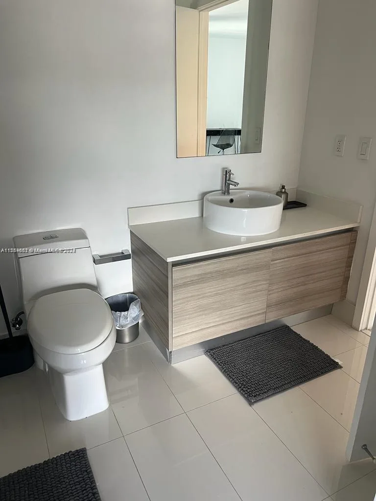 121 NE 34th St # 2014, Miami, FL 33137 photo 9