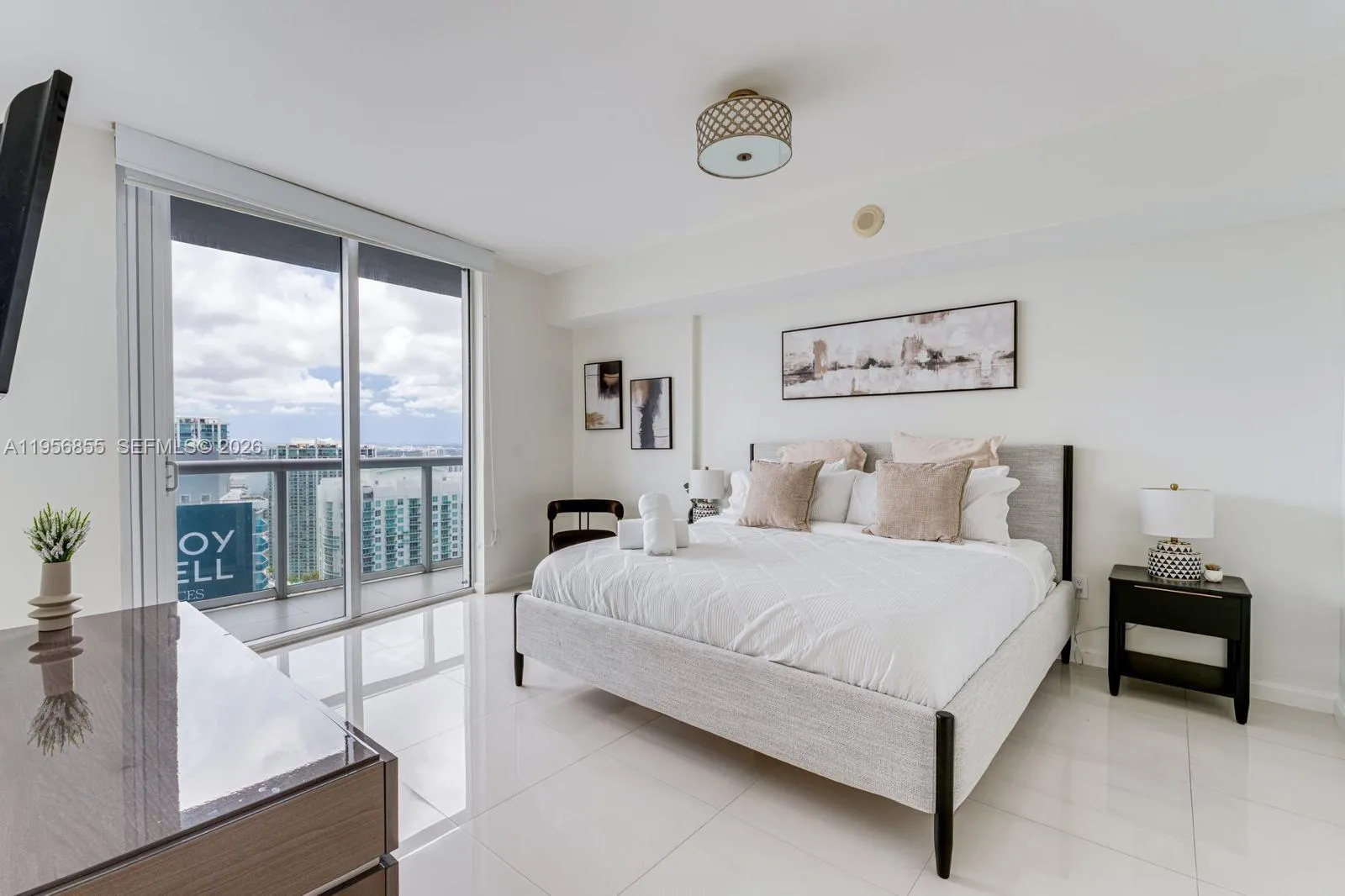 485 Brickell Ave # 4706, Miami, FL 33131 photo 6