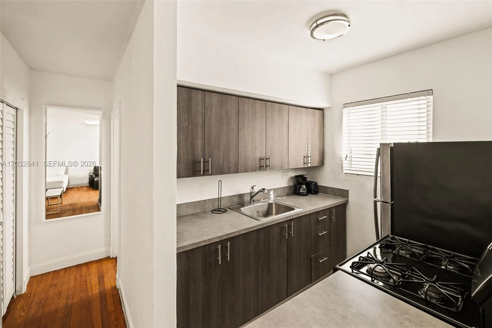 7340 Harding Ave # 15, Miami Beach, FL 33141 photo 4