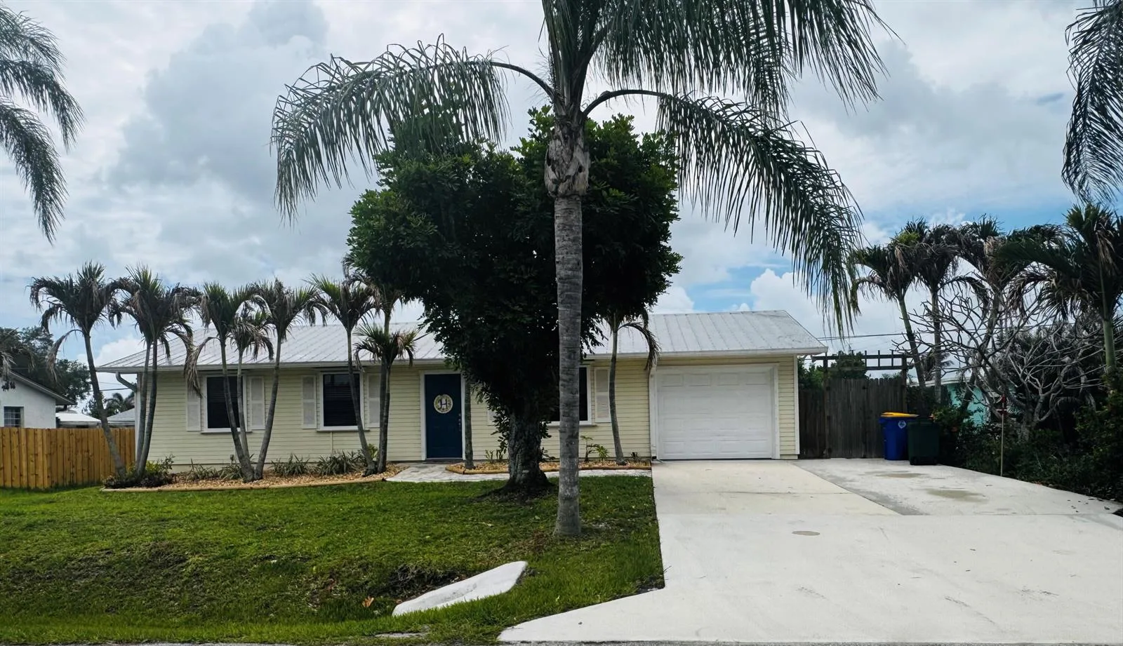 1918 SE Monroe Street, Stuart, FL 34997