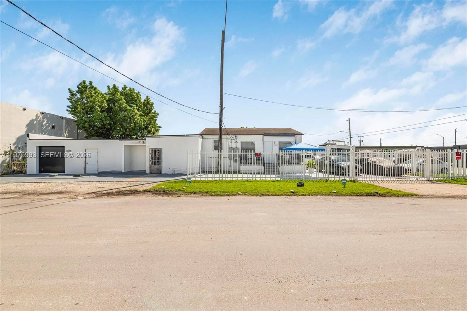 3705 NW 35th Ave, Miami, FL 33142 photo 2