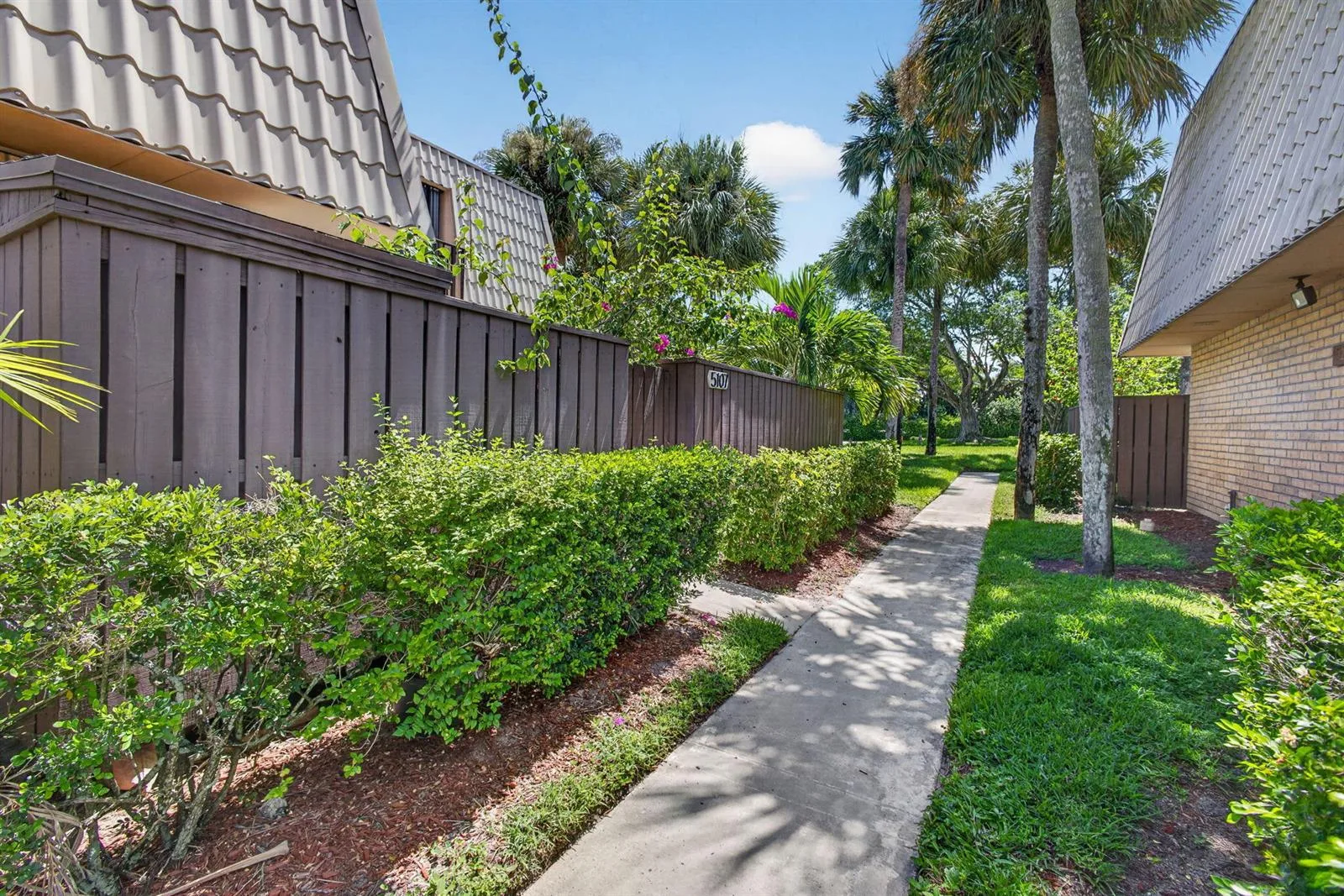 5107 51ST Way, West Palm Beach, FL 33409 photo 2