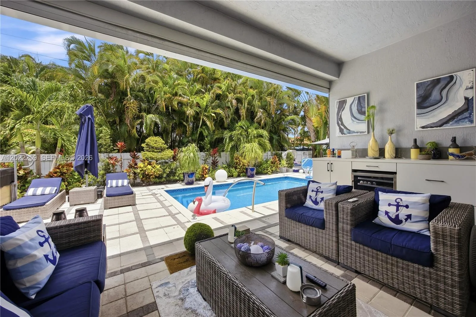 105 NE 28th Ct, Wilton Manors, FL 33334