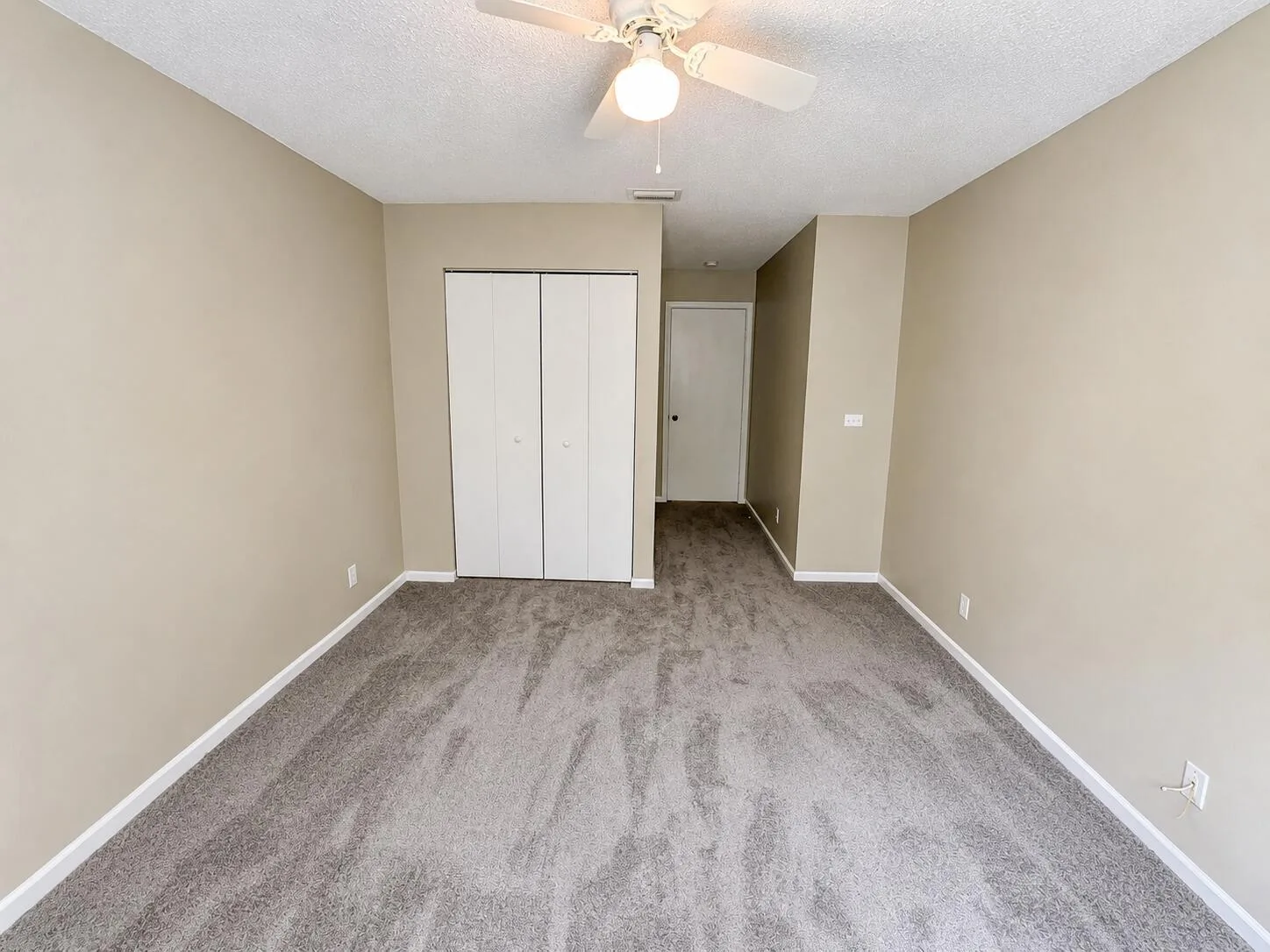 6892 Mill Brook Place, Lake Worth, FL 33463 photo 8