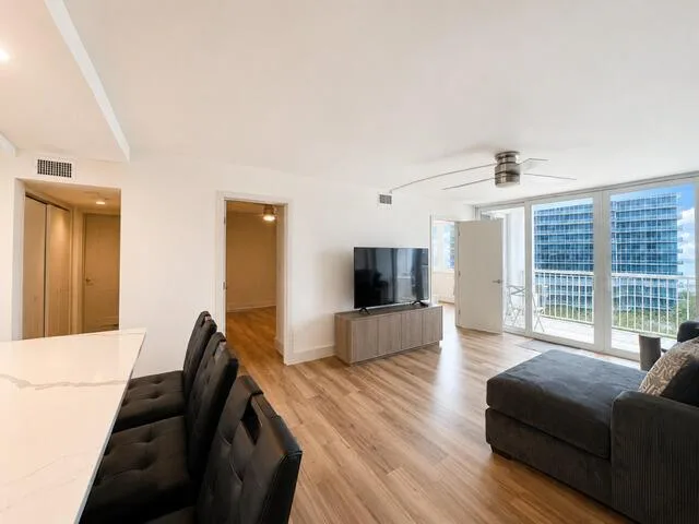 2200 NE 33rd Avenue # 11G, Fort Lauderdale, FL 33305 photo 10