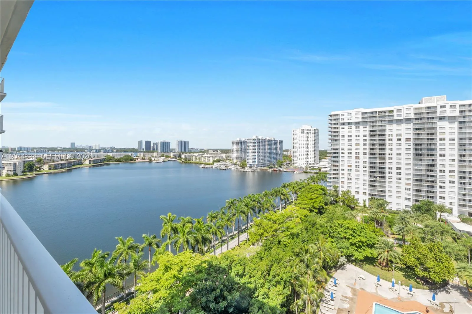2851 NE 183rd St # 1412E, Aventura, FL 33160