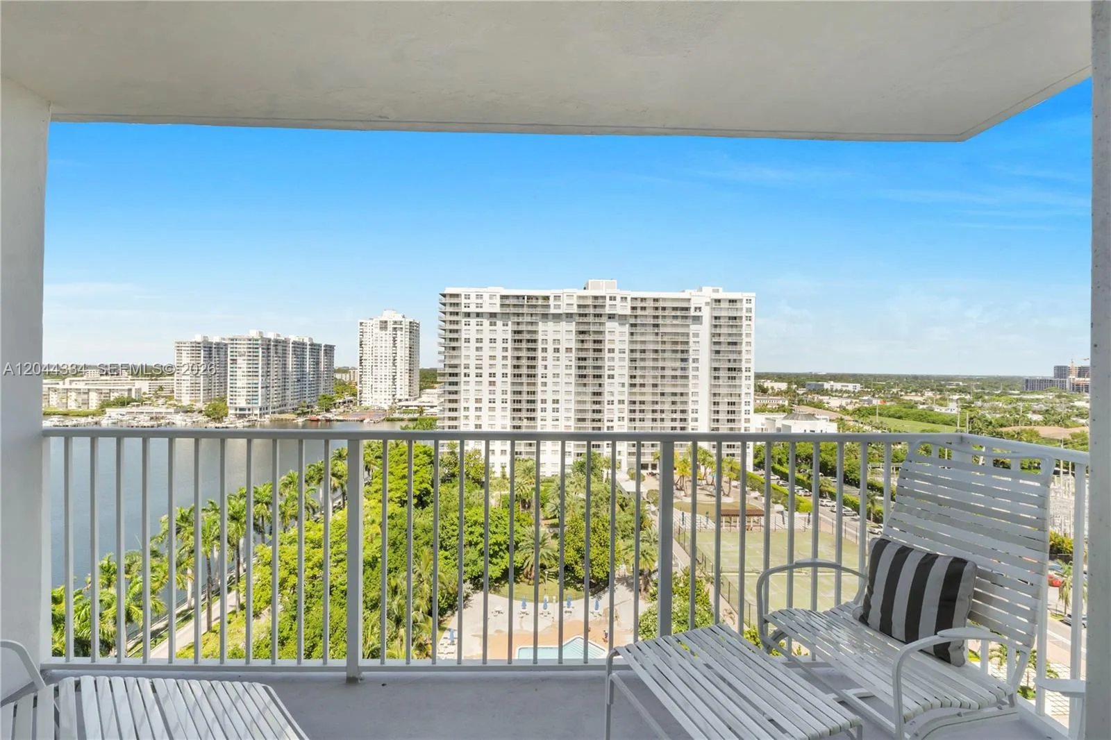 2851 NE 183rd St # 1412E, Aventura, FL 33160 photo 4