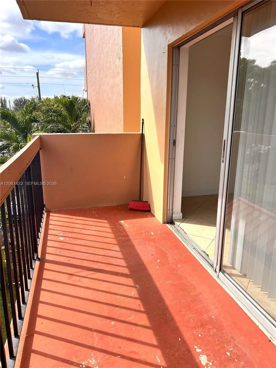 401 NW 72ND AVE # 304B, Miami, FL 33126 photo 10