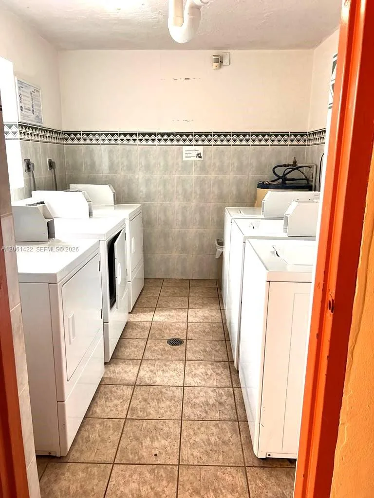 401 NW 72ND AVE # 304B, Miami, FL 33126 photo 7