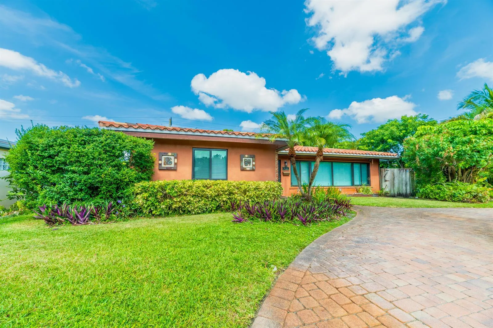 4621 NE 18TH Terrace, Fort Lauderdale, FL 33308