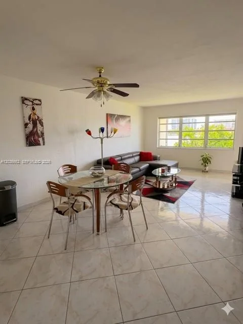1530 NE 191st St # 305, Miami, FL 33179 photo 7