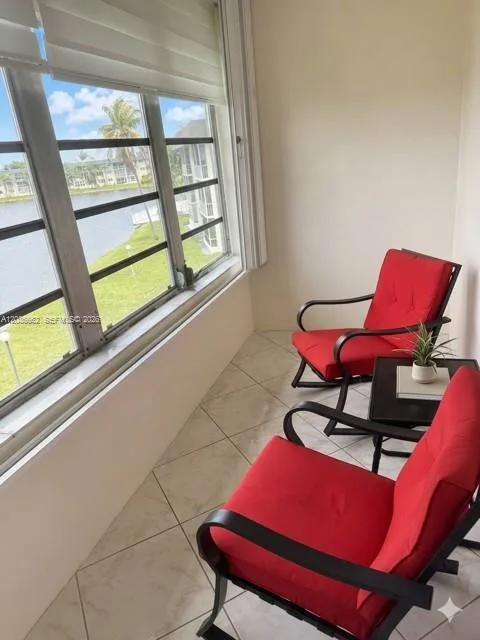 1530 NE 191st St # 305, Miami, FL 33179 photo 8