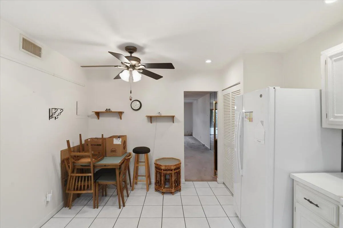 275 Jacaranda Drive, Plantation, FL 33324 photo 9