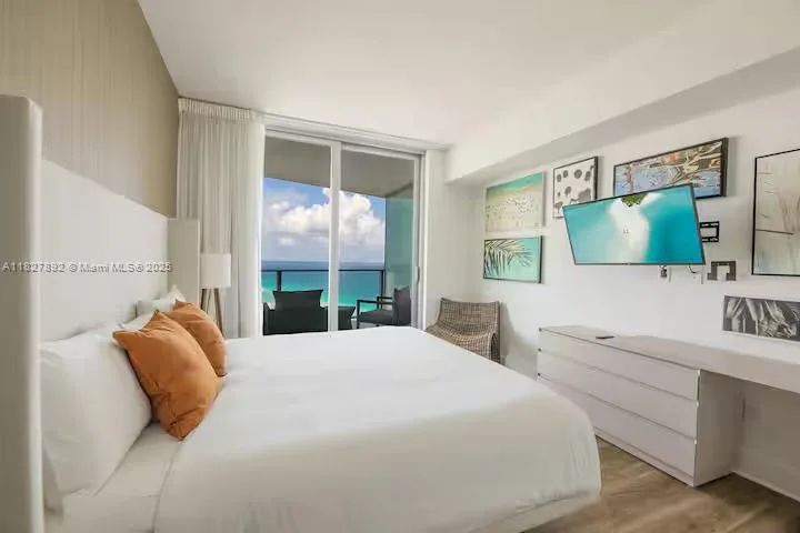 4111 S Ocean Dr # 2204, Hollywood, FL 33019