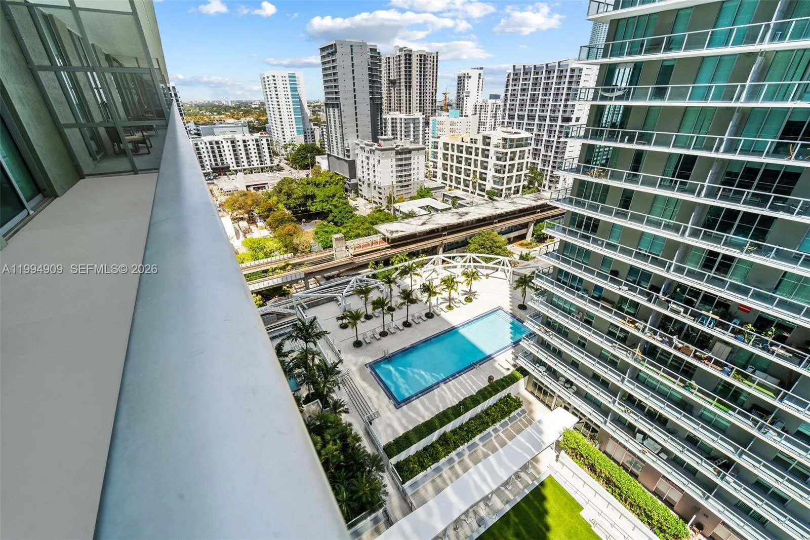 79 SW 12th St # 2108-S, Miami, FL 33130 photo 13