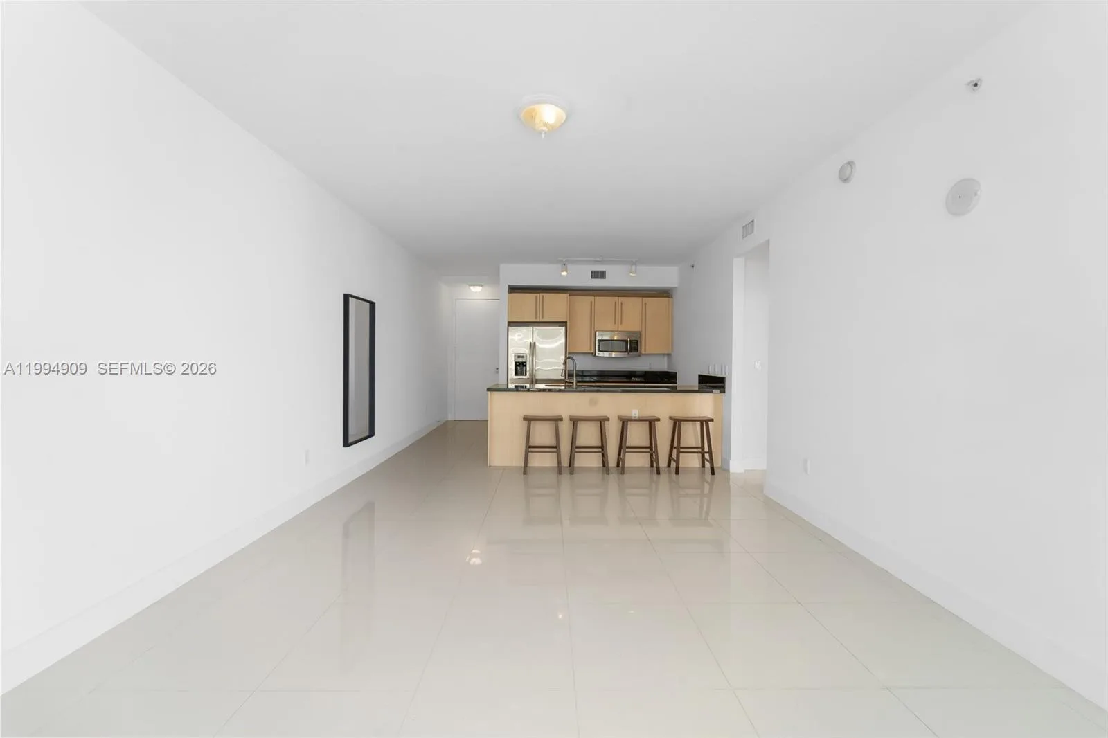 79 SW 12th St # 2108-S, Miami, FL 33130 photo 2