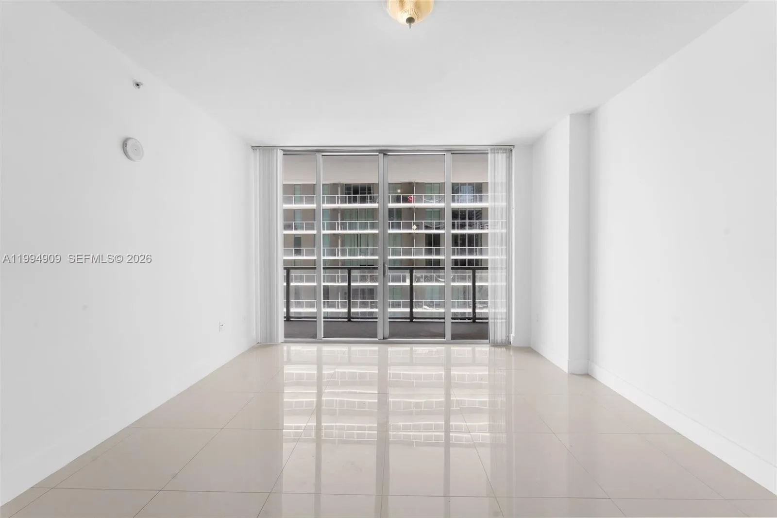 79 SW 12th St # 2108-S, Miami, FL 33130 photo 5