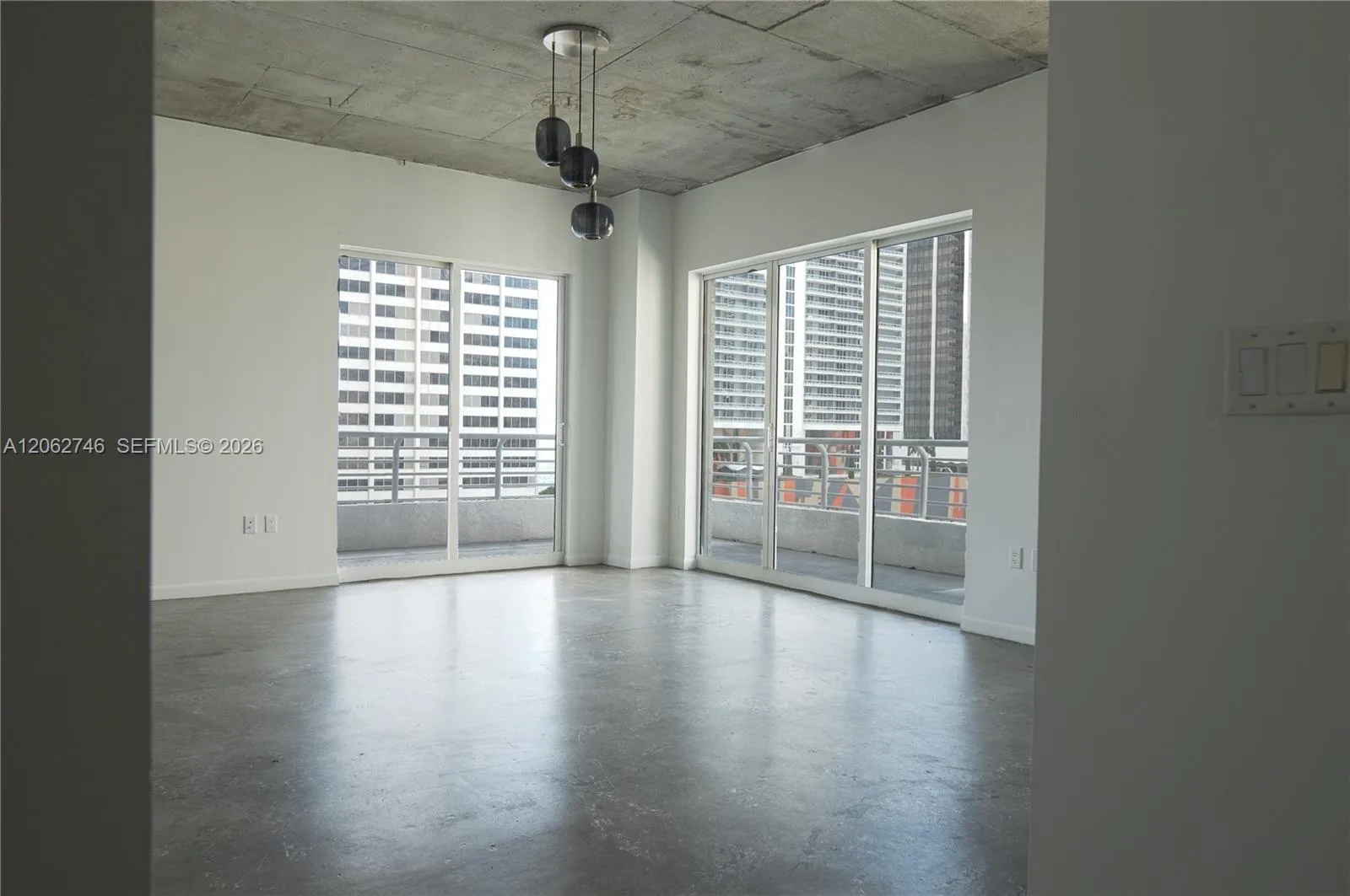 133 NE 2nd Ave # 1202, Miami, FL 33132 photo 2