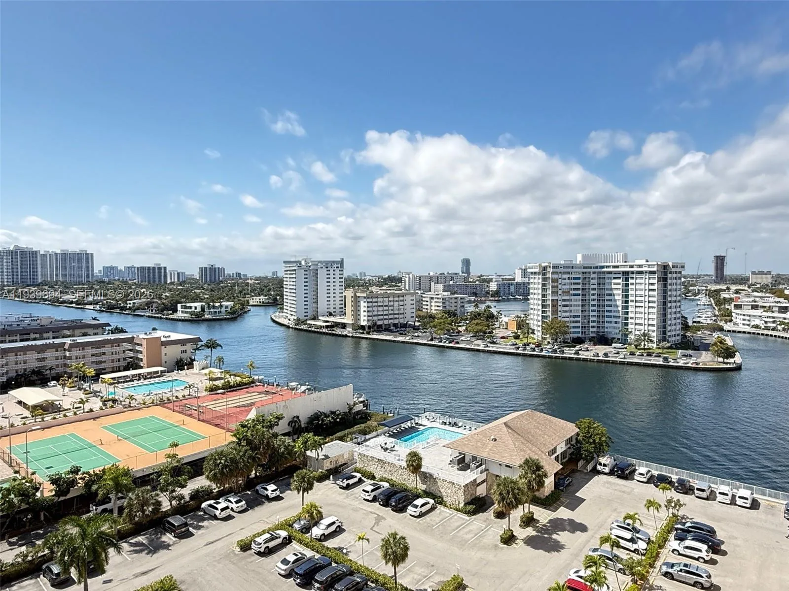 1833 S Ocean Dr # 1402, Hallandale Beach, FL 33009