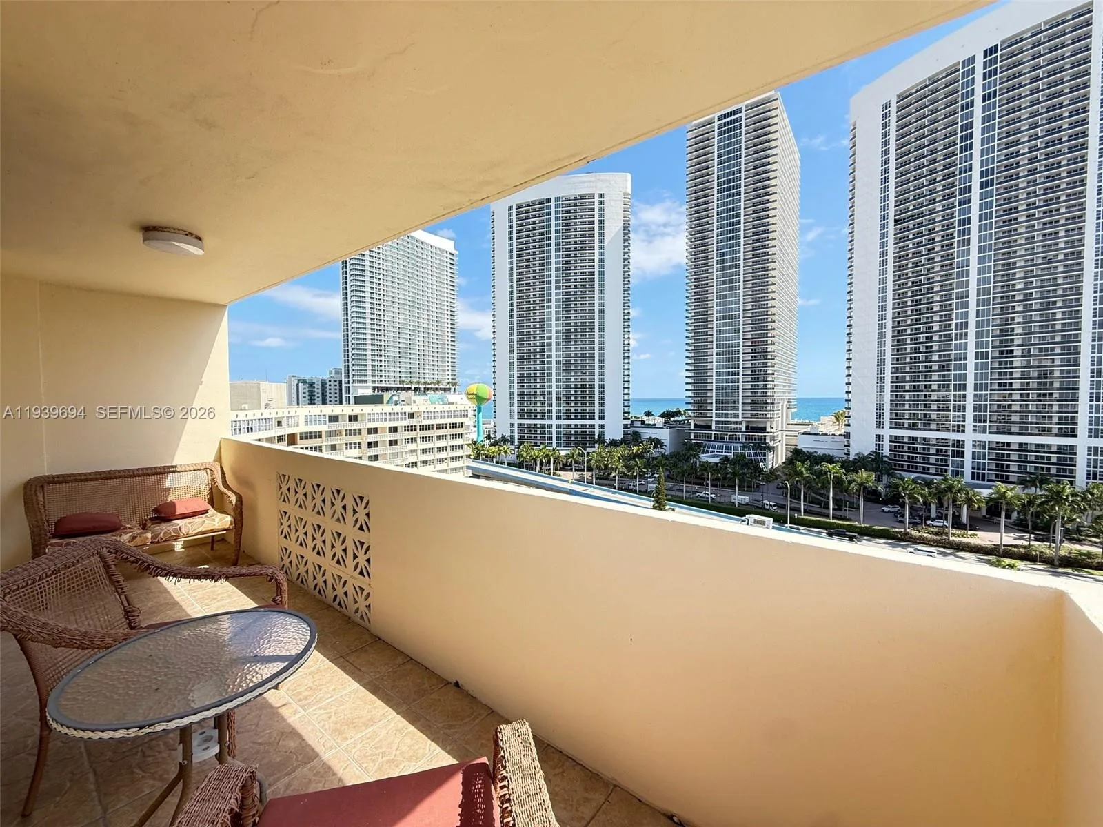 1833 S Ocean Dr # 1402, Hallandale Beach, FL 33009 photo 3