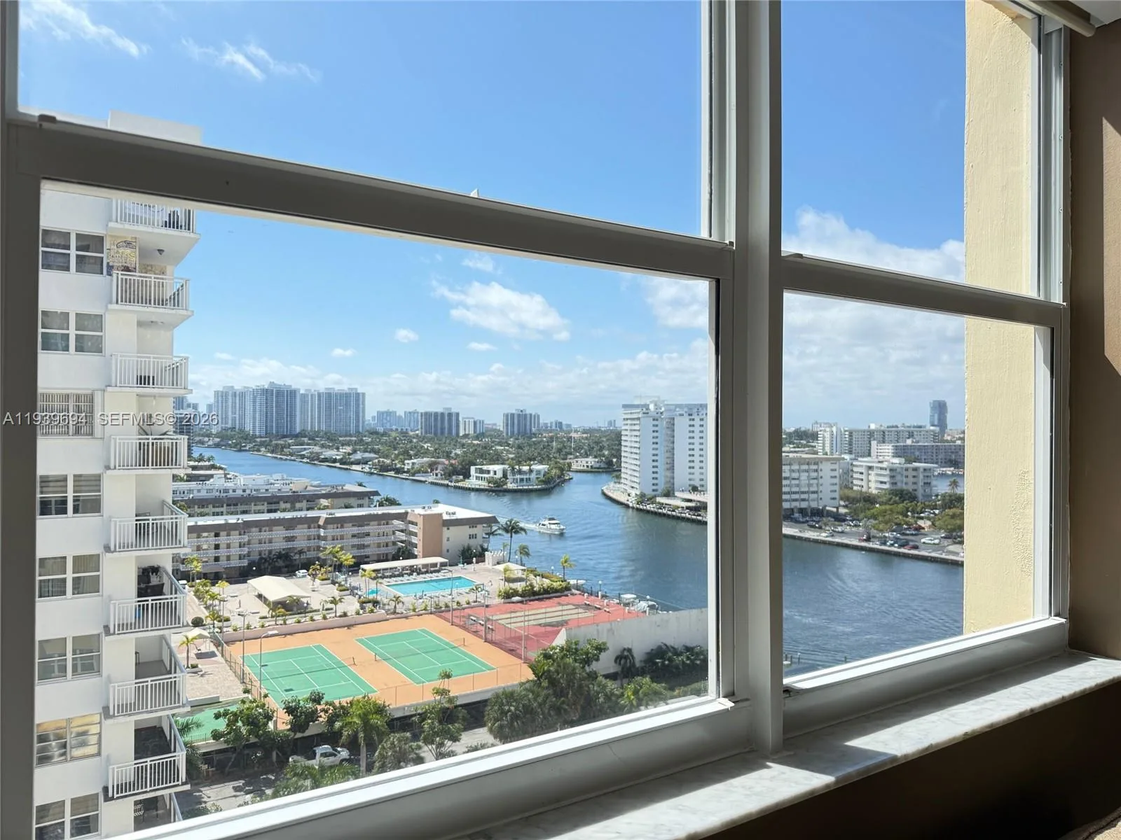 1833 S Ocean Dr # 1402, Hallandale Beach, FL 33009 photo 5