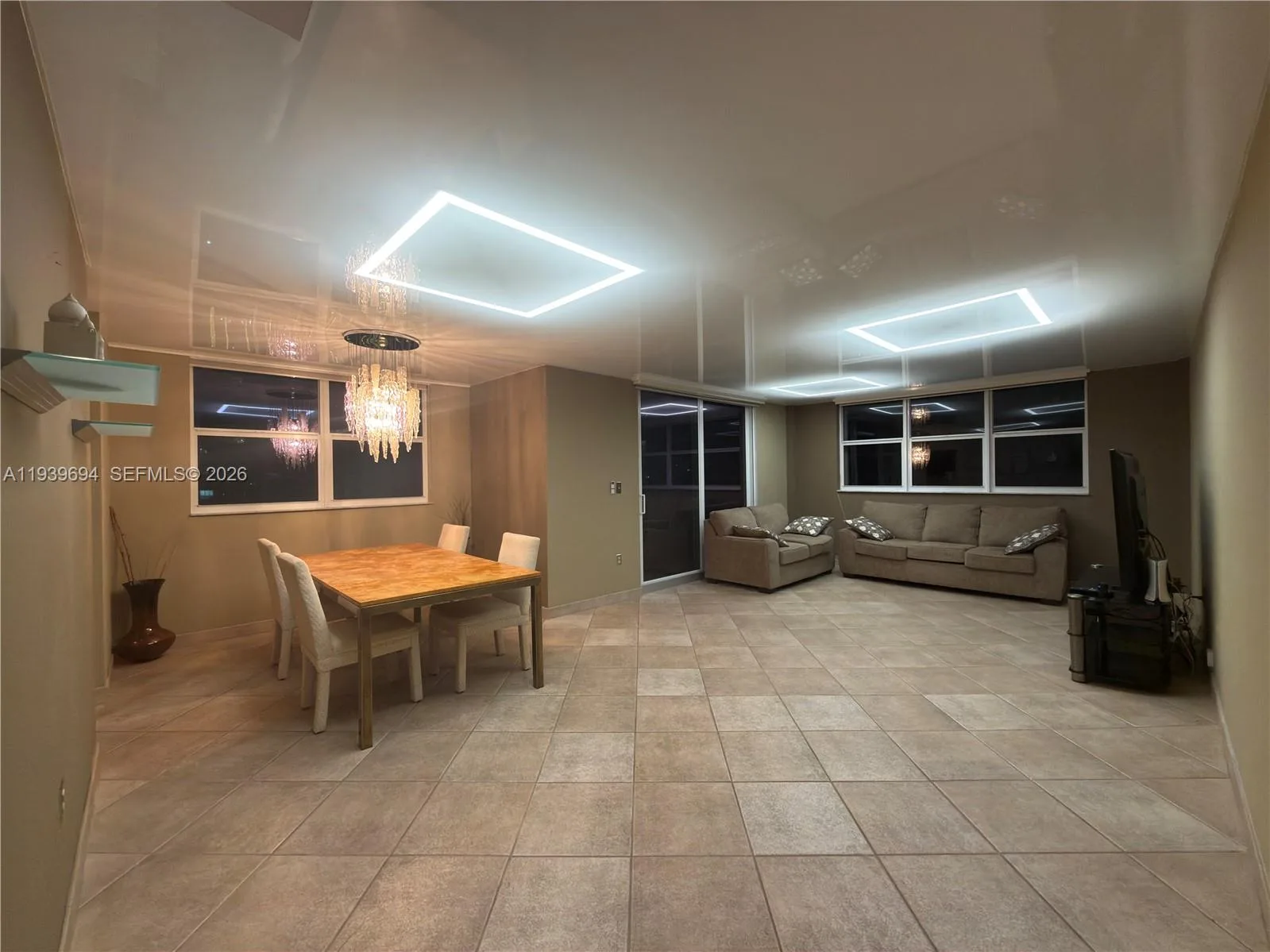 1833 S Ocean Dr # 1402, Hallandale Beach, FL 33009 photo 9