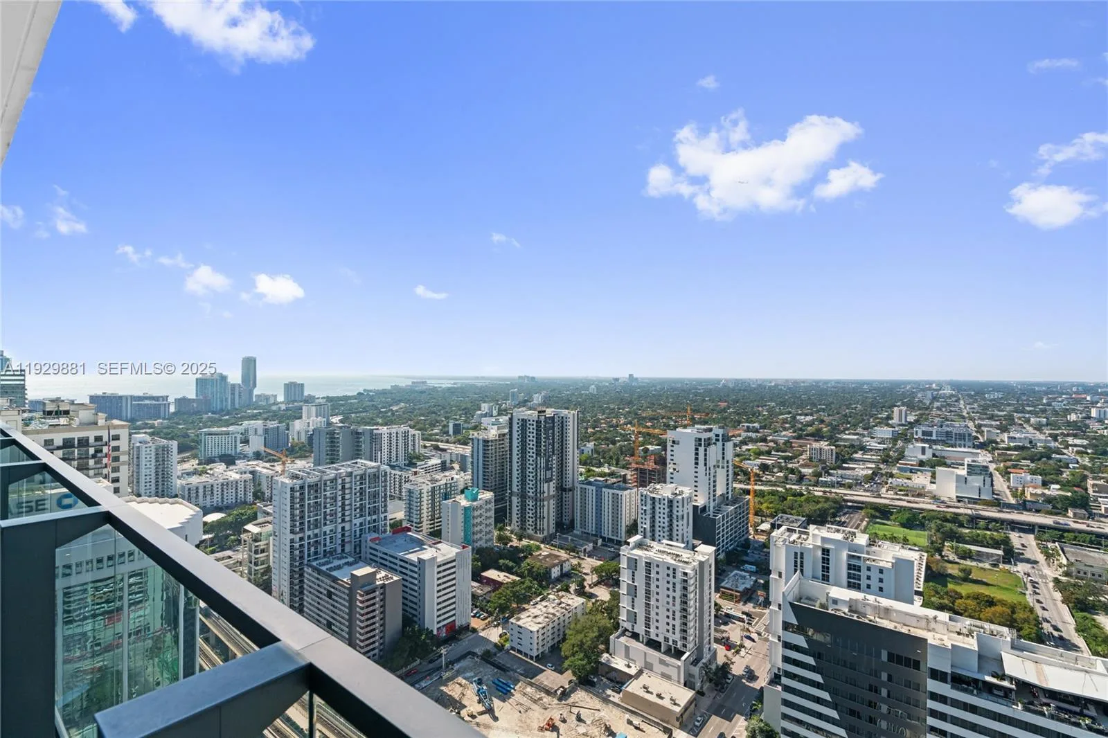 88 SW 7th St # 3608, Miami, FL 33130