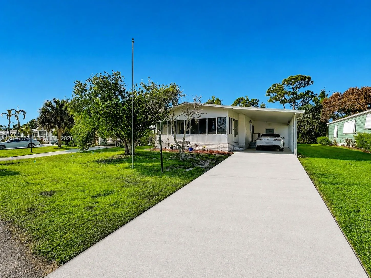 8227 Cinnamon Ln, Port St. Lucie, FL 34952