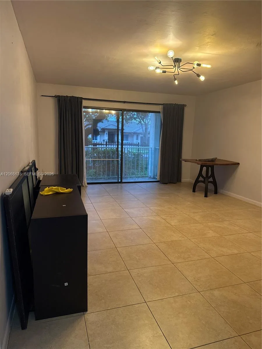 9301 SW 92nd Ave # A102, Miami, FL 33176 photo 2