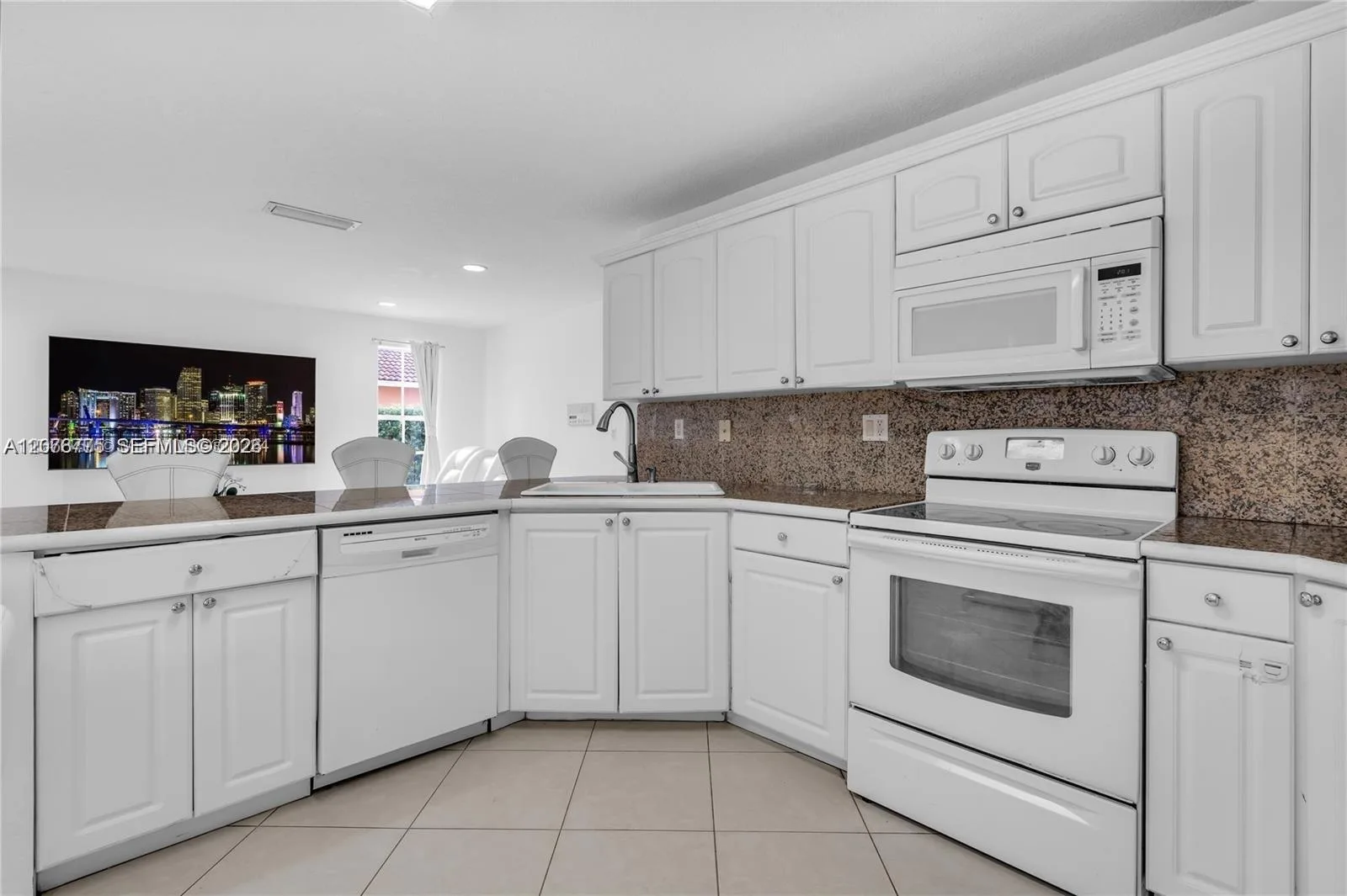 13904 SW 18th Ter, Miami, FL 33175 photo 13