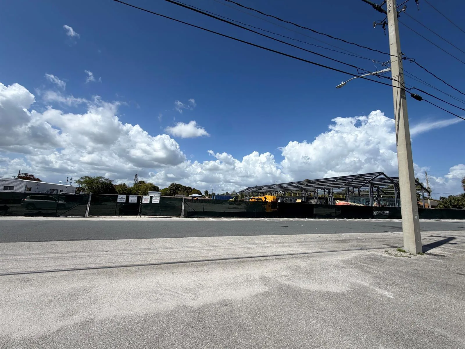 705 SE Tarpon Avenue, Stuart, FL 34994 photo 3