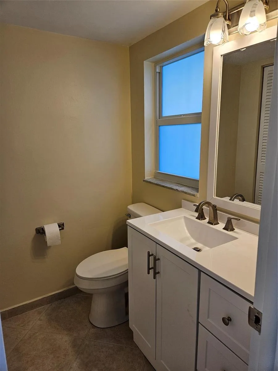 300 NE 26th Avenue, Boynton Beach, FL 33435 photo 3