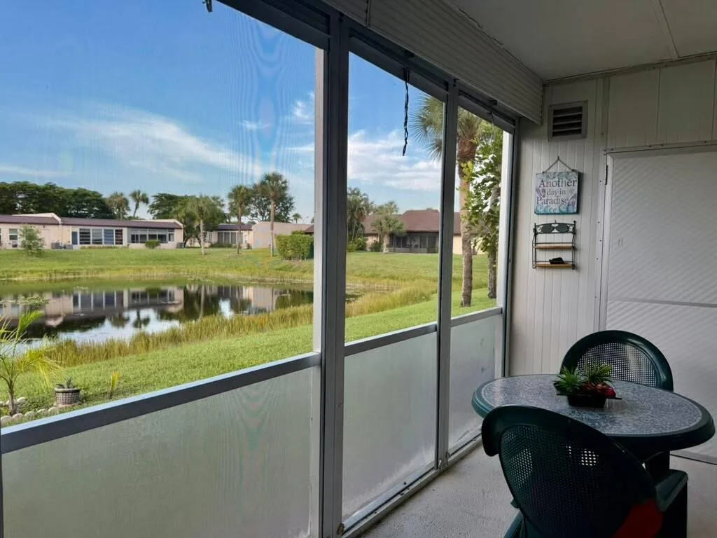 311 GOLDEN RIVER Drive, West Palm Beach, FL 33411 photo 7