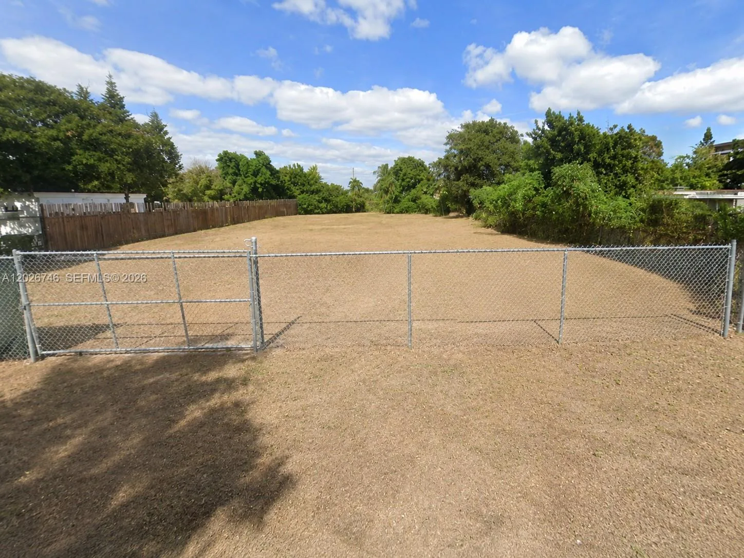 XXX S 214 st, Miami, FL 33177