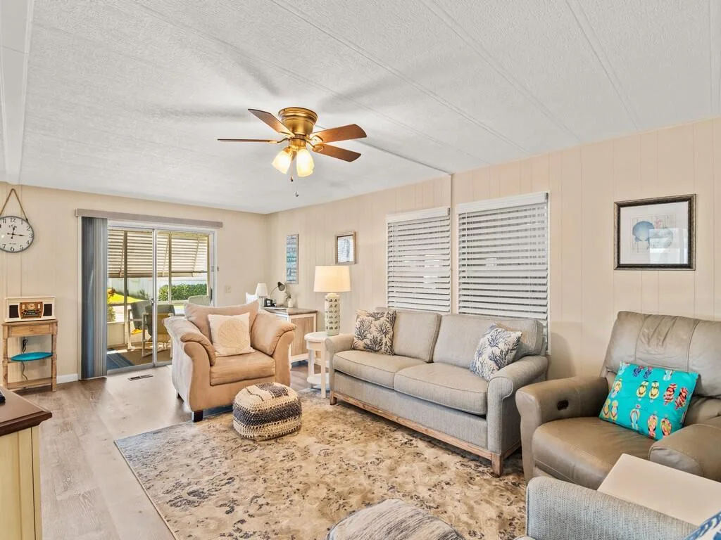 4800 SE Federal Highway # 76, Stuart, FL 34997