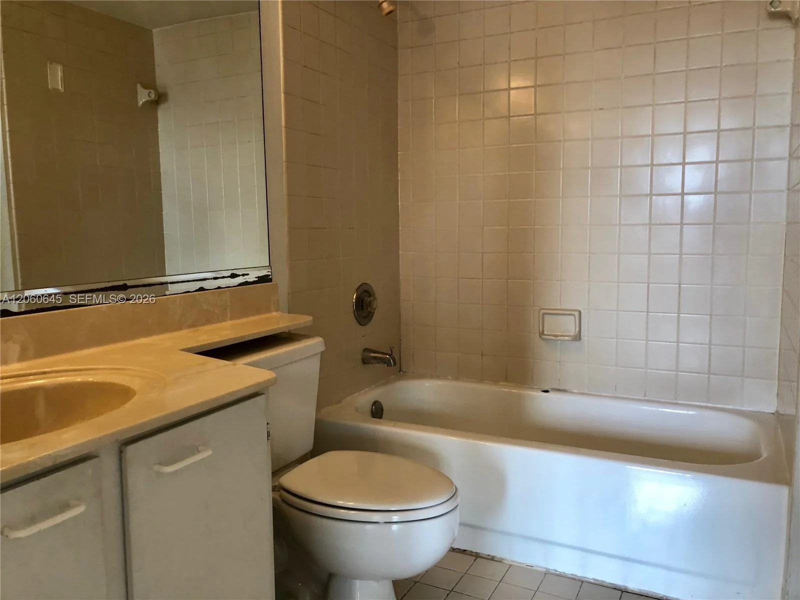6280 NW 186th St # 311, Hialeah, FL 33015 photo 12