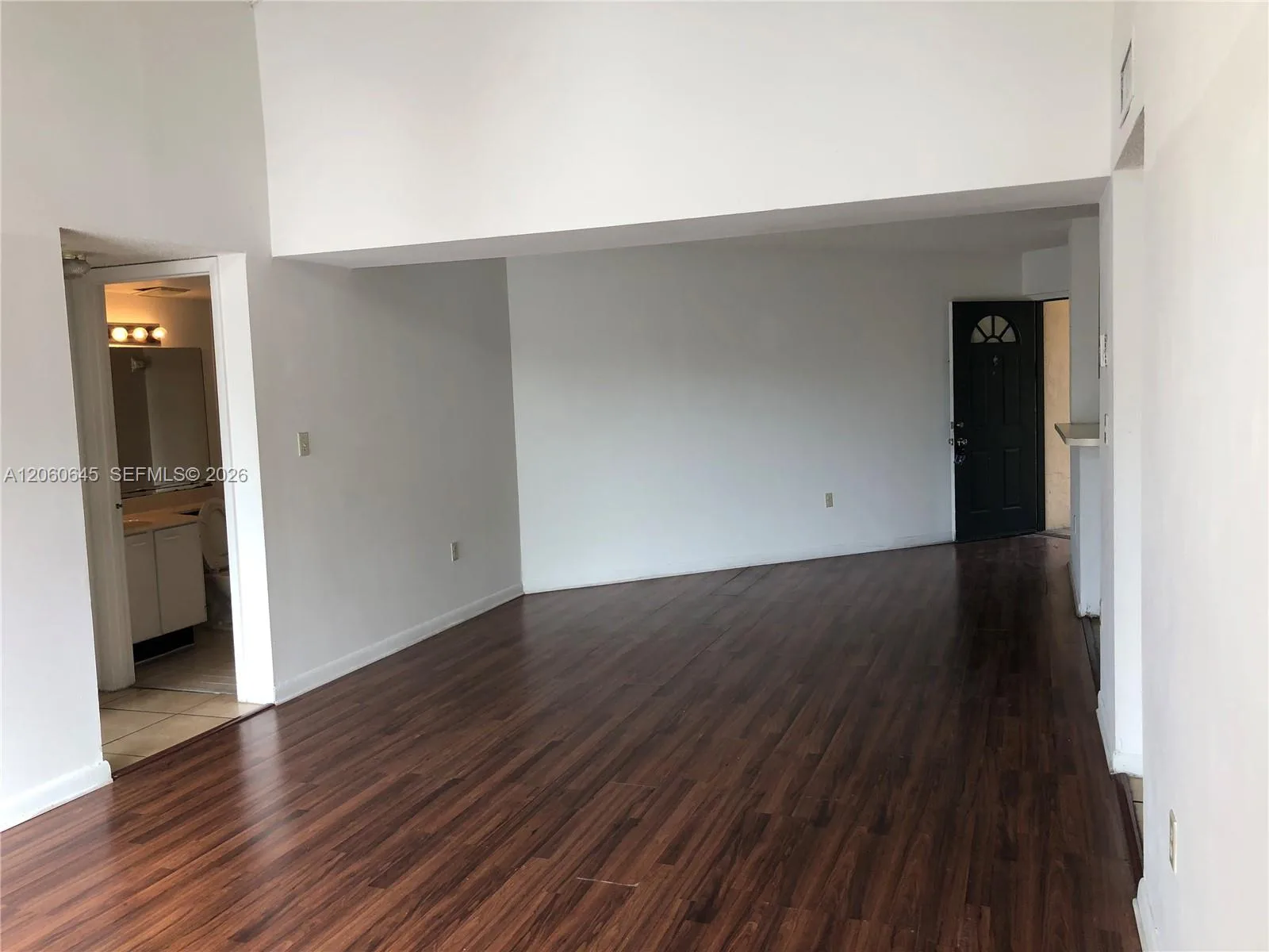 6280 NW 186th St # 311, Hialeah, FL 33015 photo 9