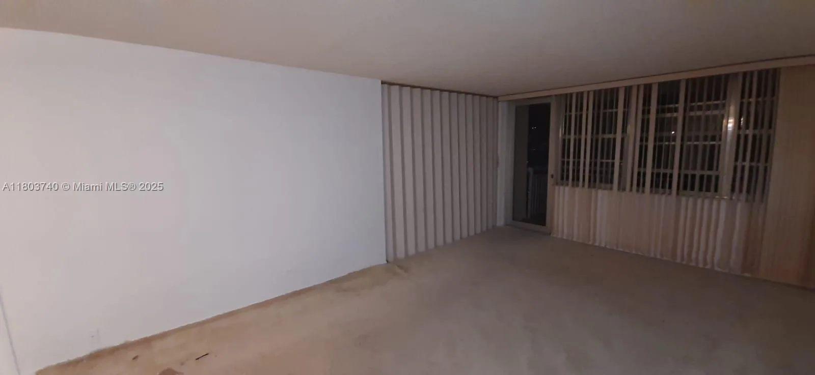 251 174th St # 1711, Sunny Isles Beach, FL 33160 photo 11