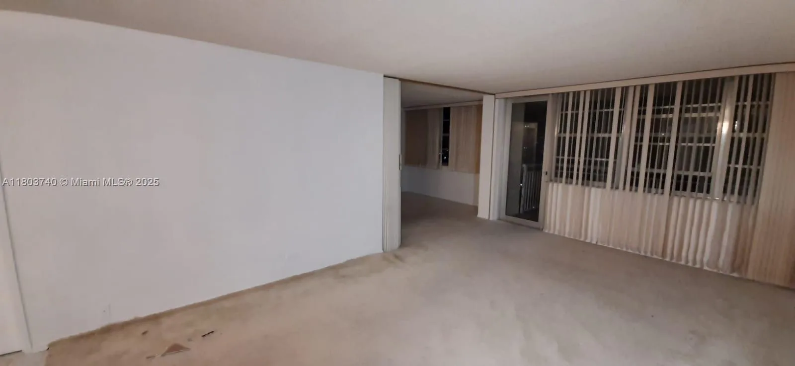 251 174th St # 1711, Sunny Isles Beach, FL 33160 photo 9