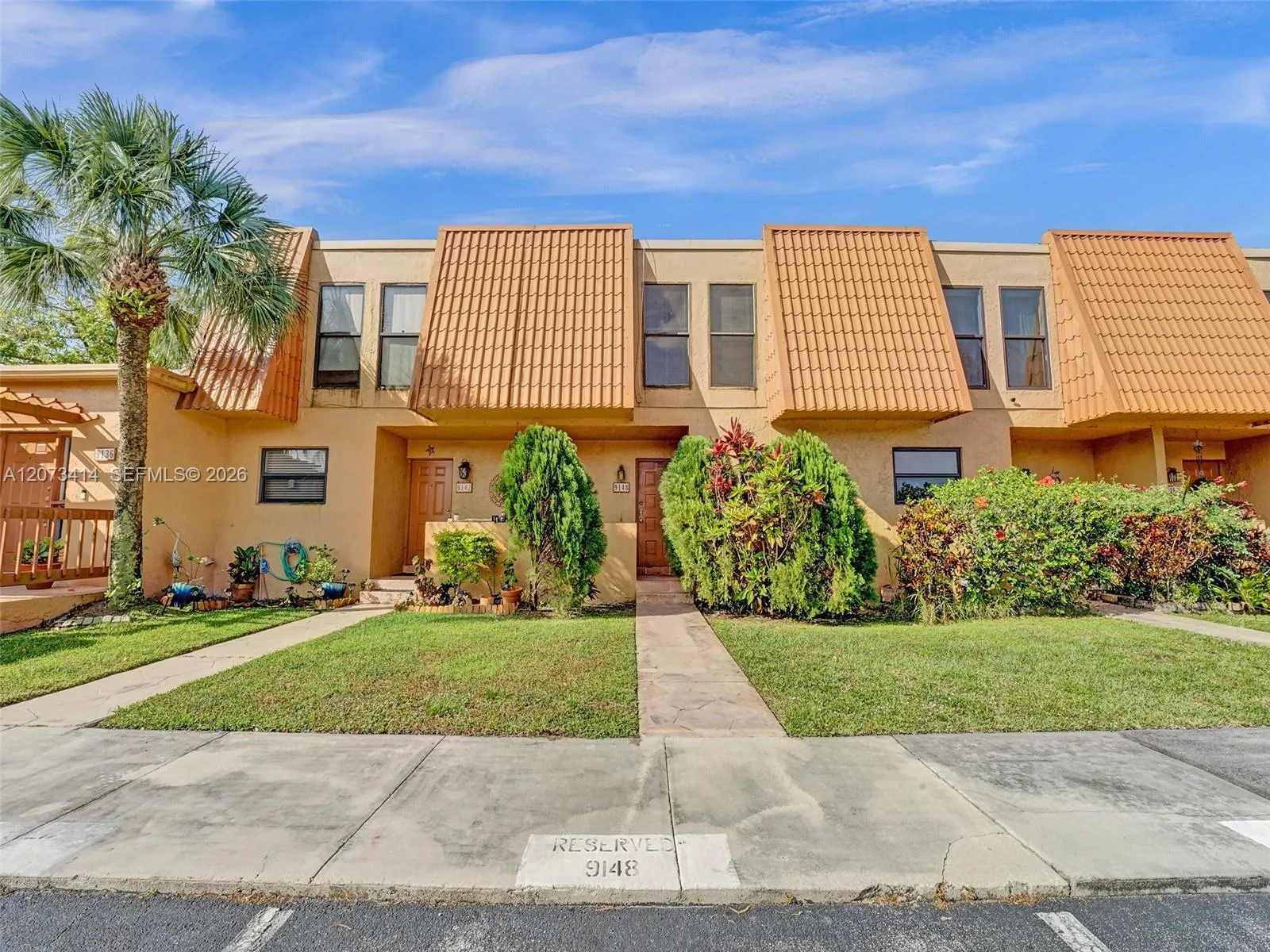 9148 Limetree Ln # 181, Pembroke Pines, FL 33024
