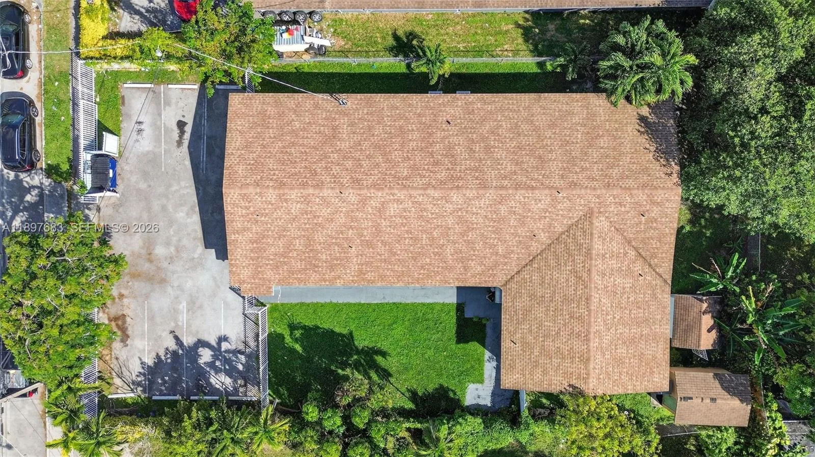1864 NW 28th St, Miami, FL 33142 photo 5