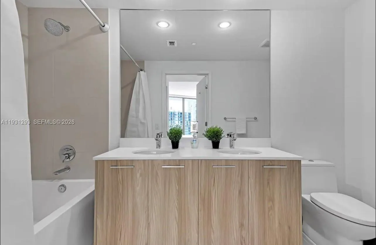 501 NE 31st St # 1607, Miami, FL 33137 photo 12